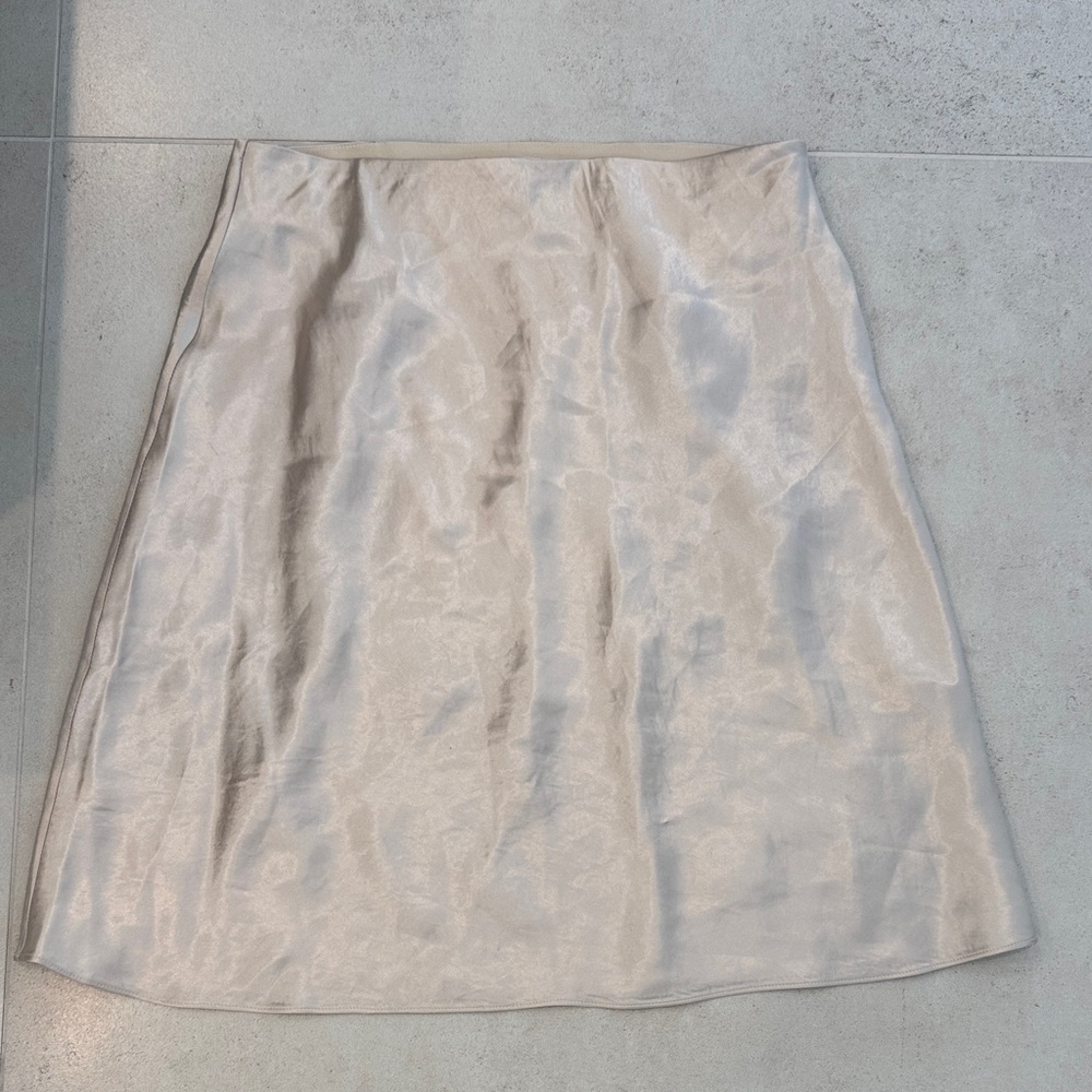 Babaton Subtle Cream A-Line Skirt